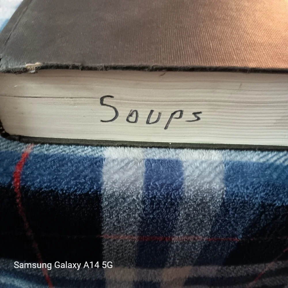 Vintage Splendid Soups James Peterson 2001 Hardcover Cookbook Worn 630 Pages